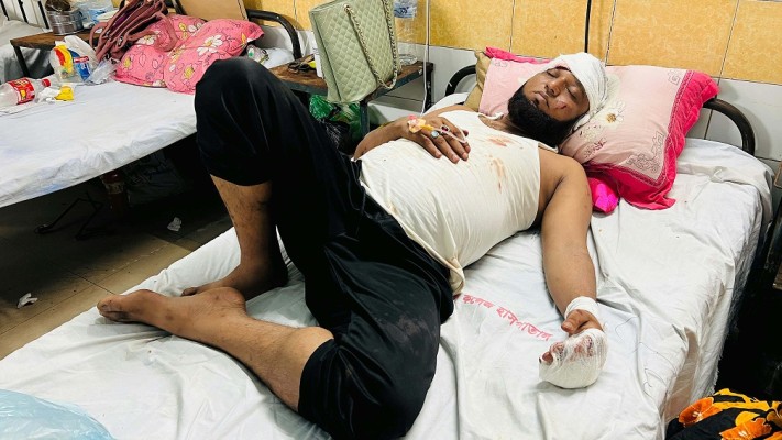 https://www.daily-bangladeshmirror.com/post/deyal-nirmanke-kendr-kre-sngghrsh-vaike-kupiye-jkhmer-ovizog