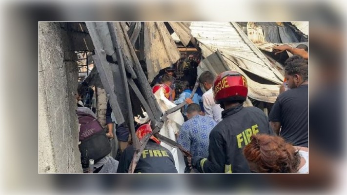 কেরানিগঞ্জের অগ্নিকাণ্ডে ৫ জনের মরদেহ উদ্ধার