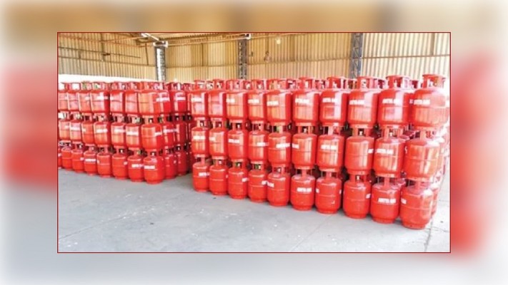 ১২ কেজি এলপিজি সিলিন্ডারের দাম বাড়লো ৩৮৭ টাকা